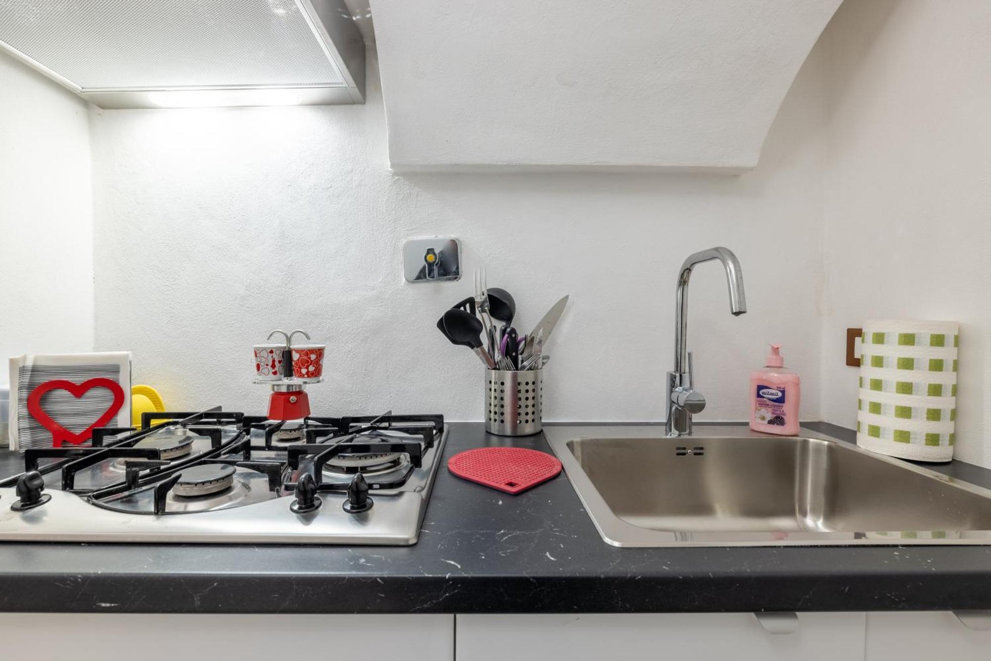 Lovely Studio Apartment - Capocci Ρώμη Εξωτερικό φωτογραφία